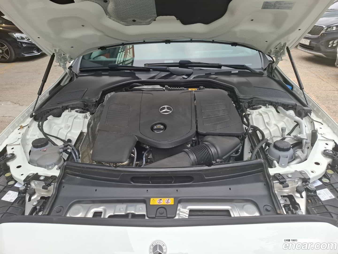 C-Class Mercedes-Benz 2025.2-OUTER-006