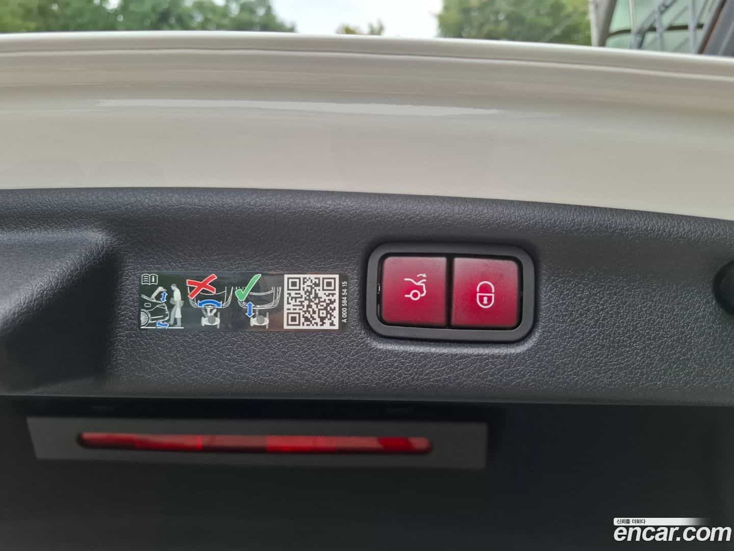 C-Class Mercedes-Benz 2025.2-OPTION-019
