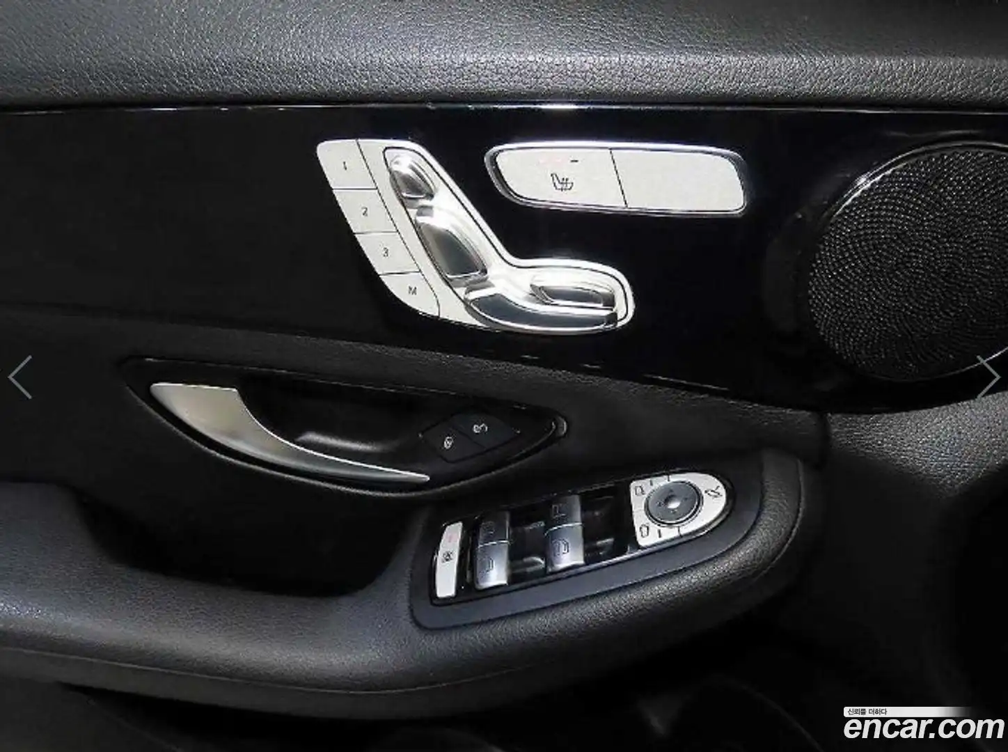 C-Class Mercedes-Benz 2016.0-OPTION-018