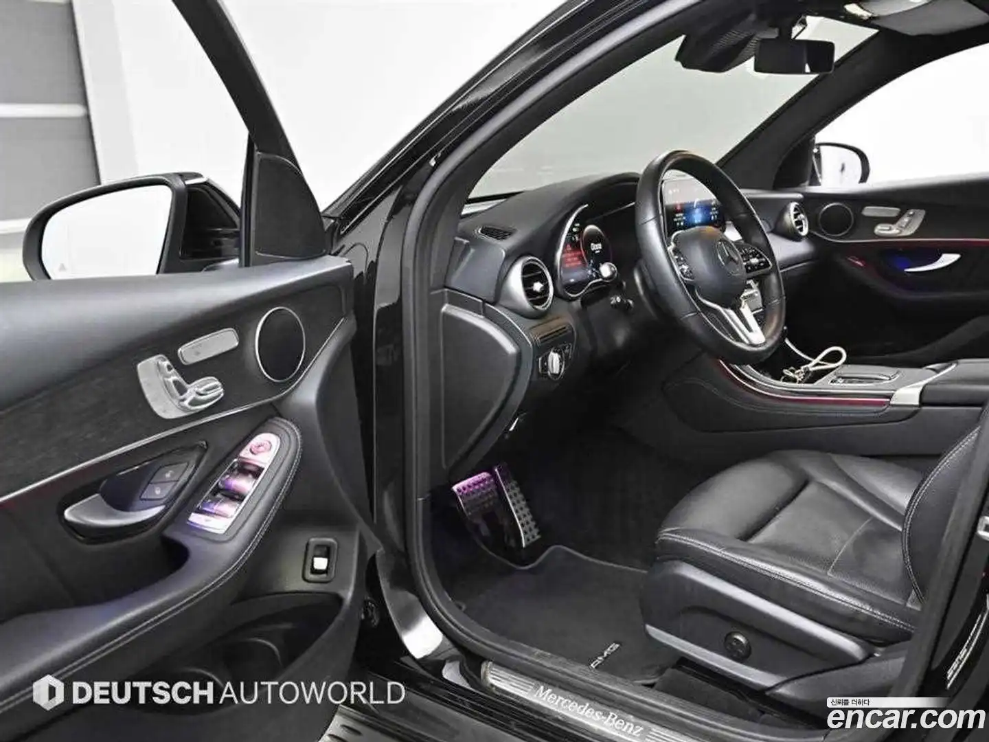 GLC-Class Mercedes-Benz 2020.0-OPTION-015
