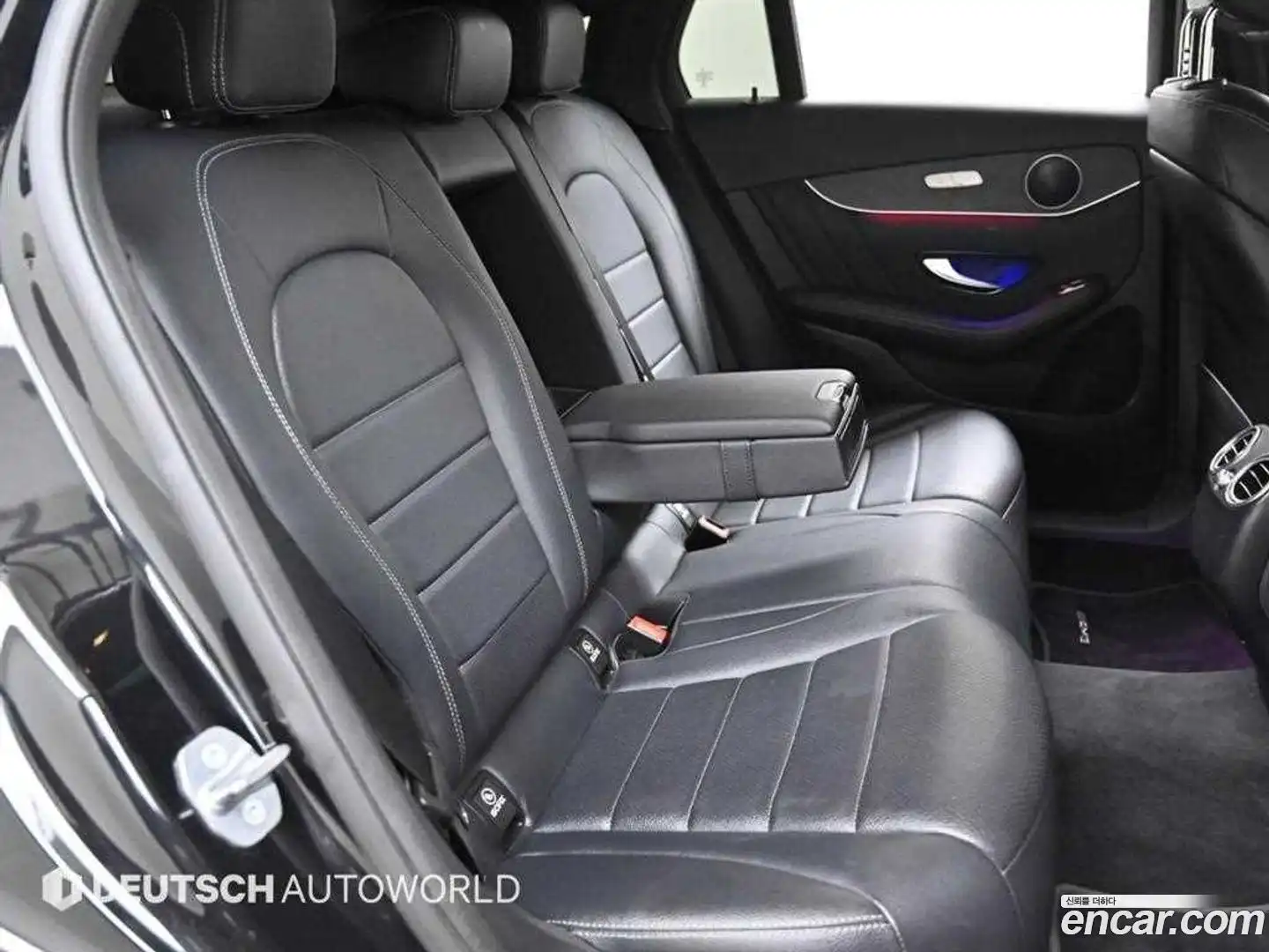 GLC-Class Mercedes-Benz 2020.0-OPTION-016