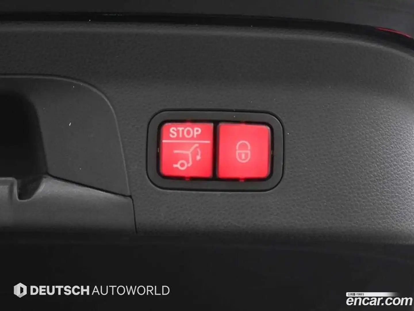 GLC-Class Mercedes-Benz 2020.0-OPTION-024