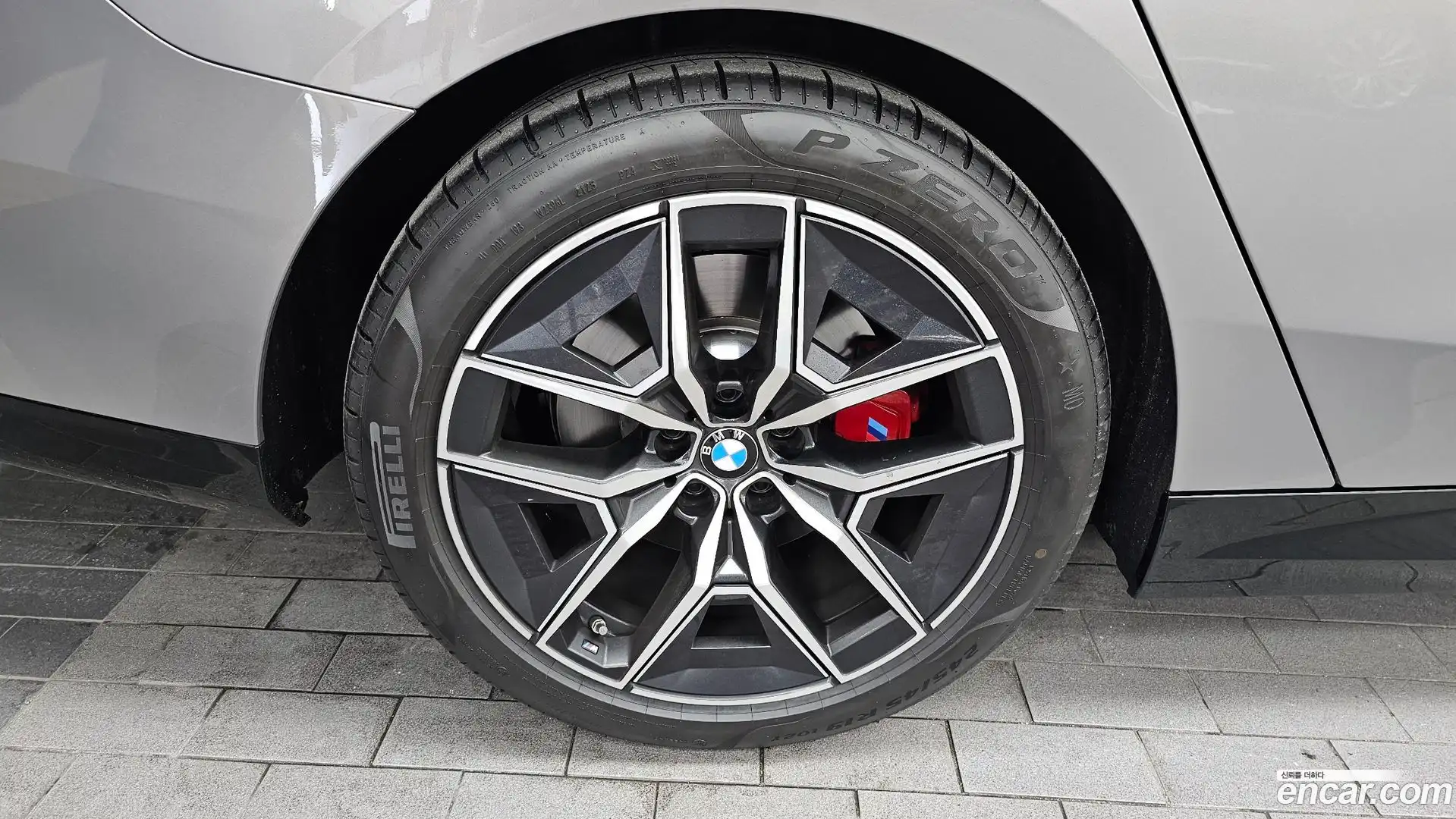 5-Series BMW 2025.11-OUTER-005