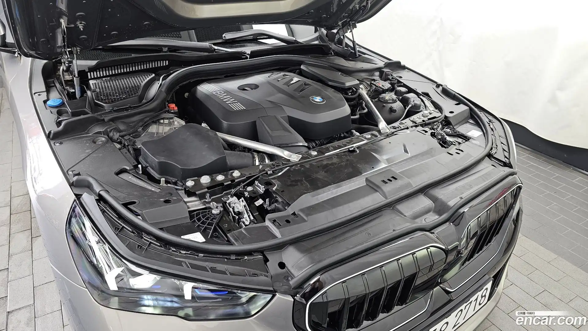 5-Series BMW 2025.11-OUTER-006