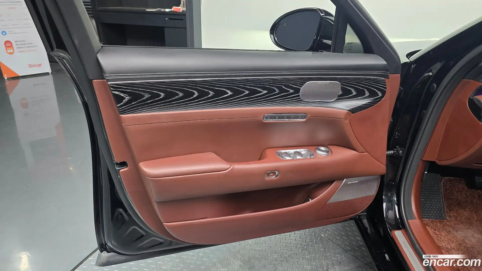 G90 Genesis 2023.5-INNER-034