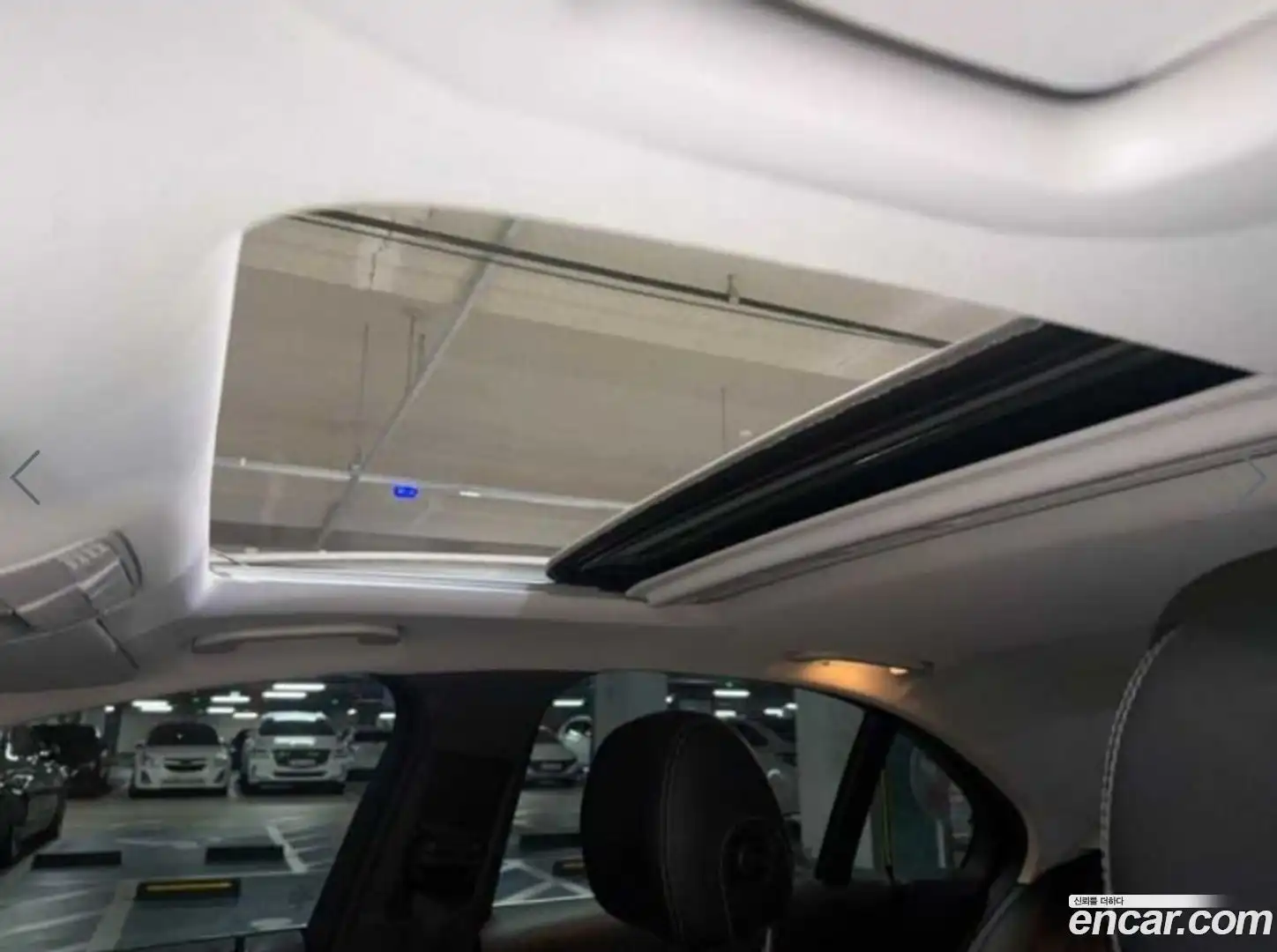 C-Class Mercedes-Benz 2015.1-OPTION-017