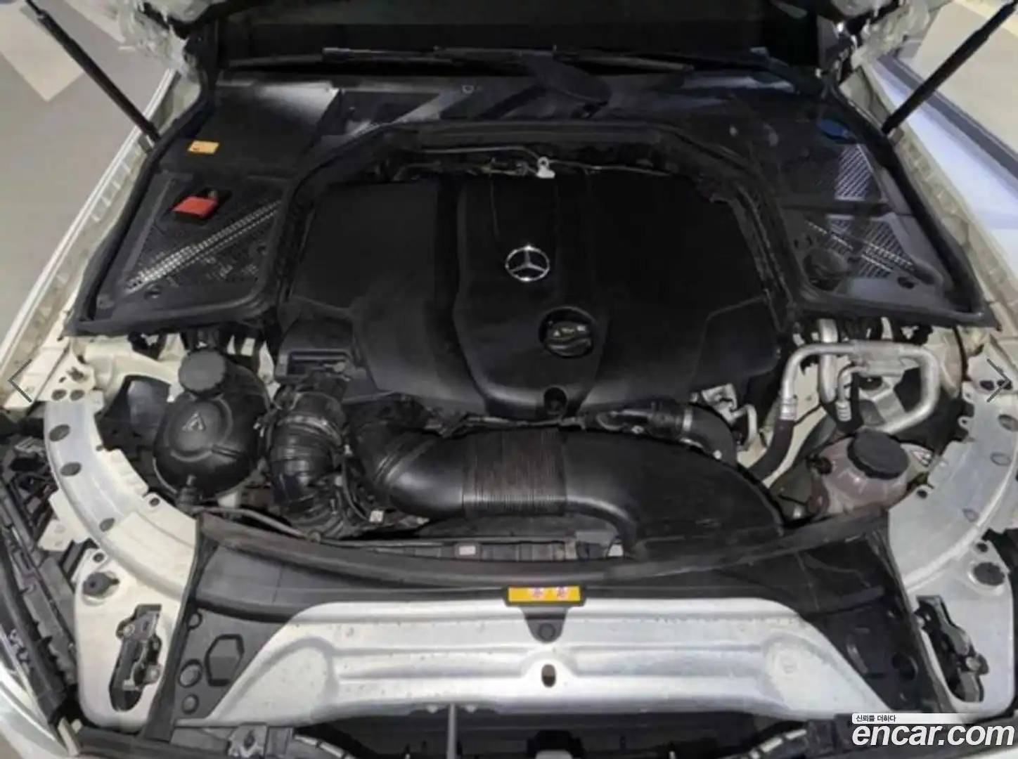 C-Class Mercedes-Benz 2015.1-OPTION-022
