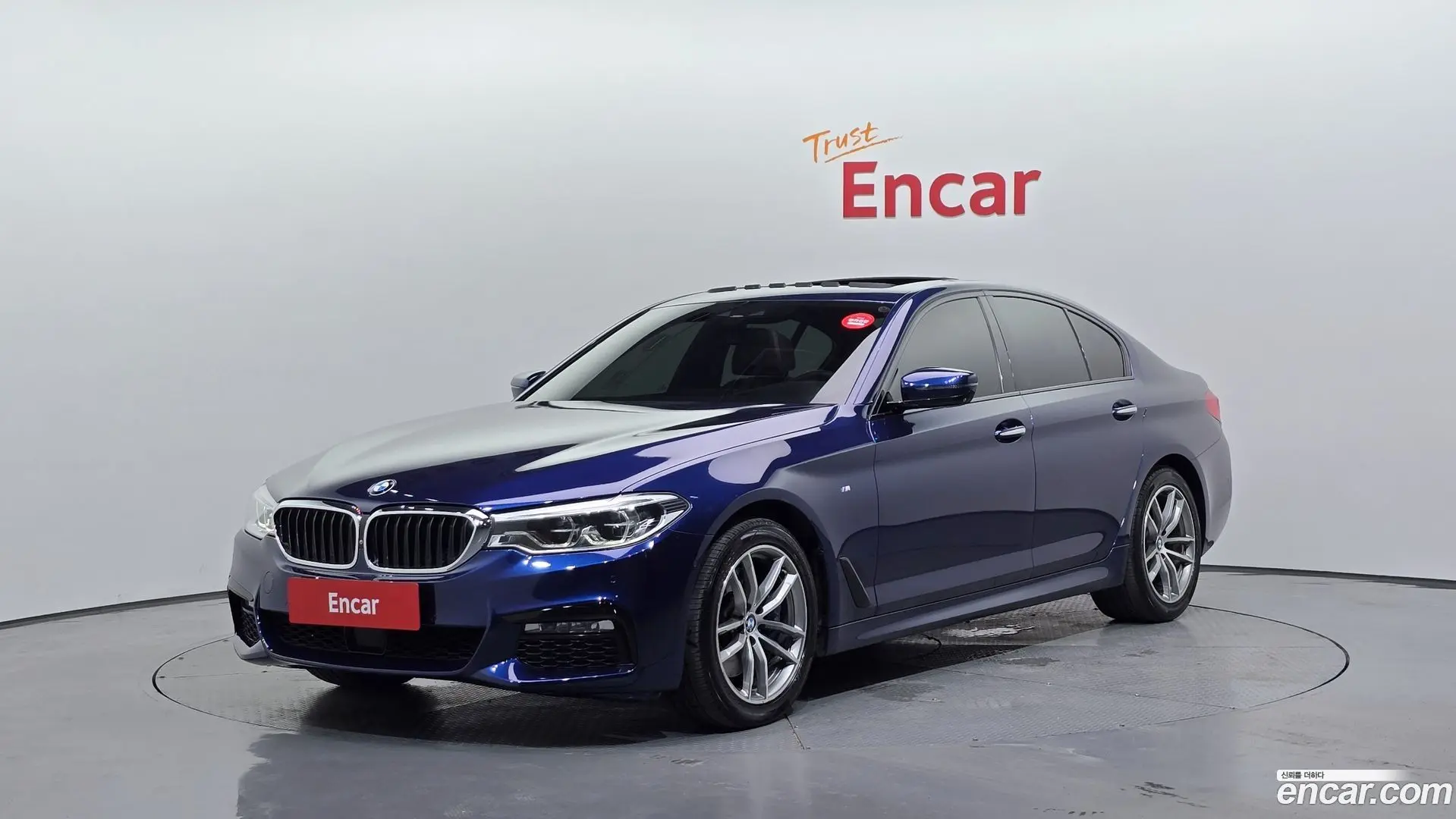 Main__Slider__Photo:5-Series BMW 2017.2-0