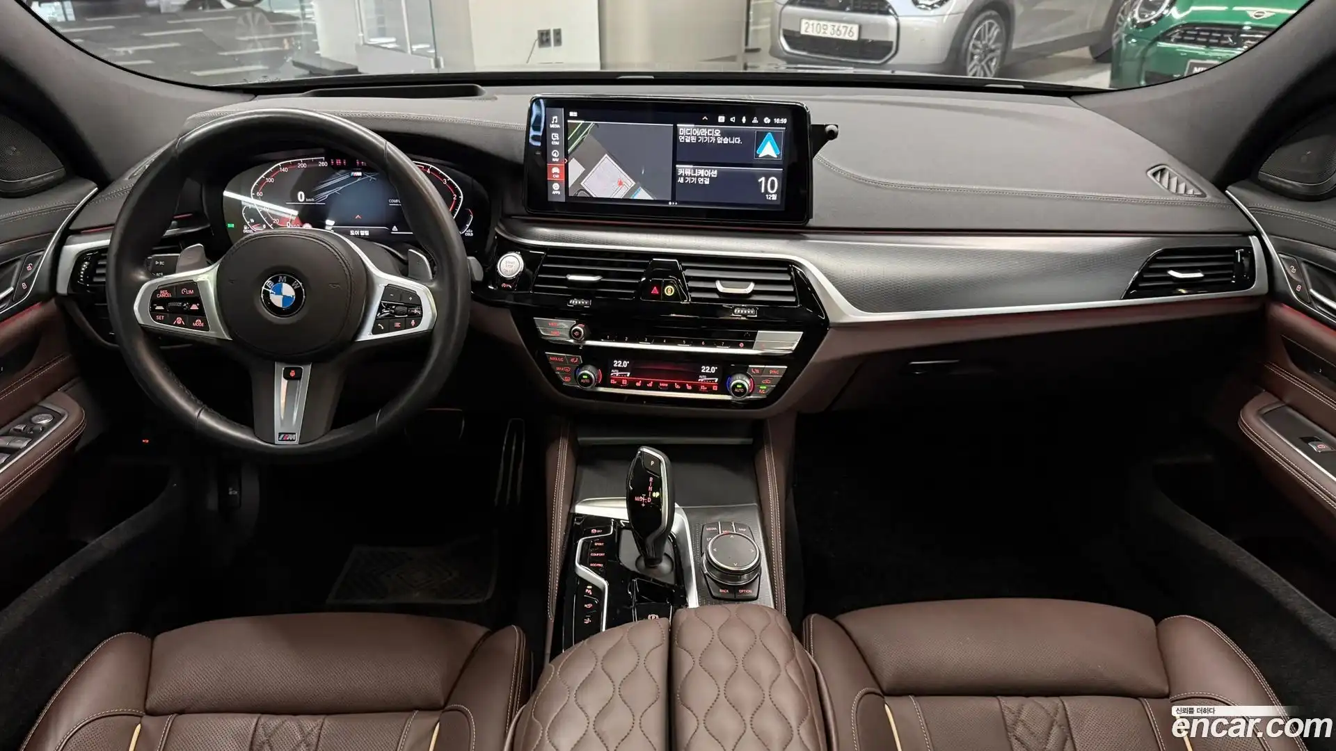 Gran Turismo BMW 2023.10-INNER-007