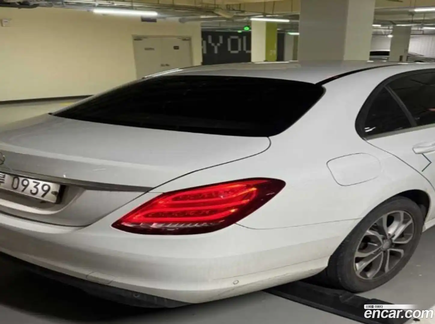 C-Class Mercedes-Benz 2015.9-OUTER-004
