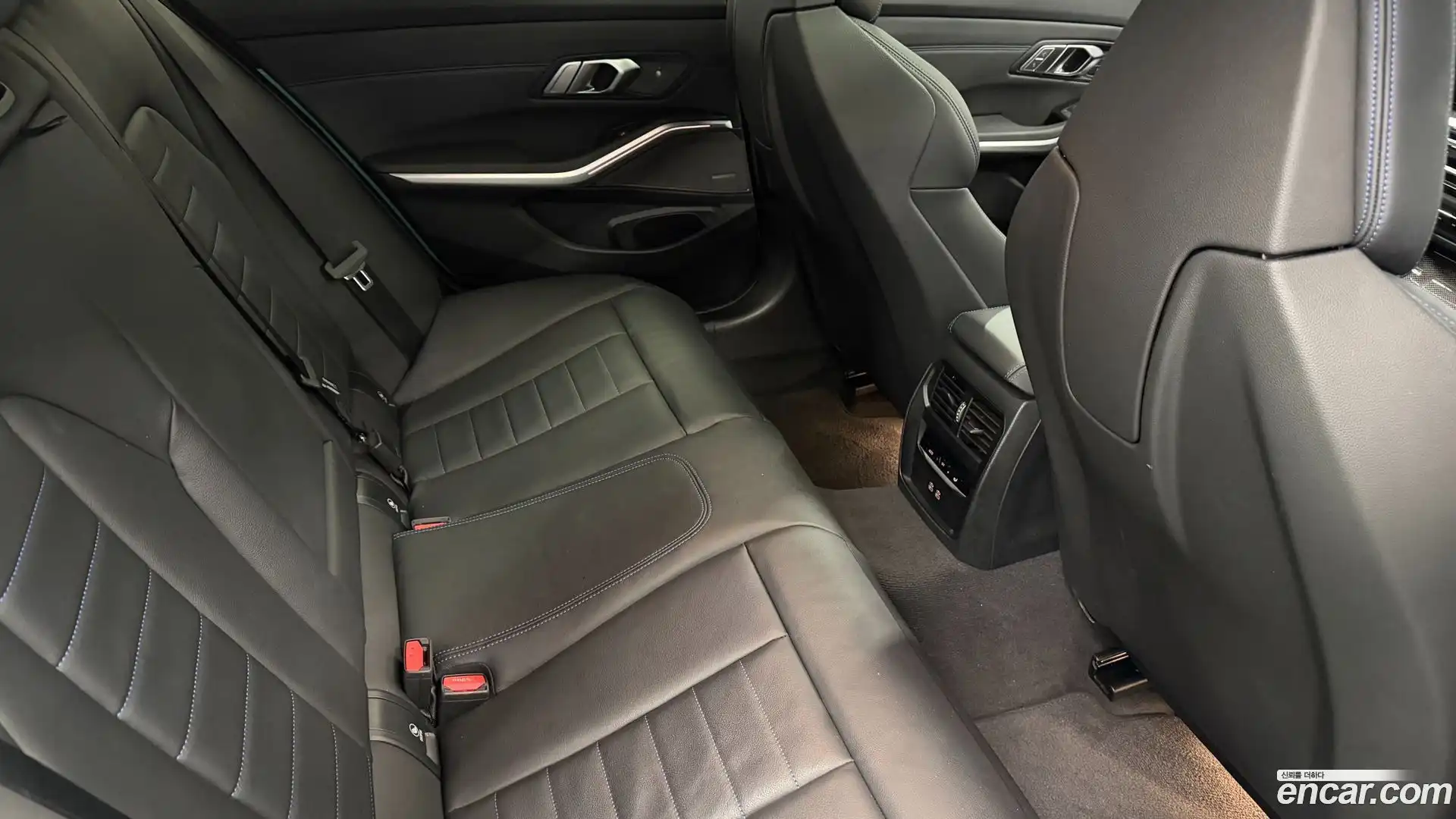 3-Series BMW 2024.2-INNER-010