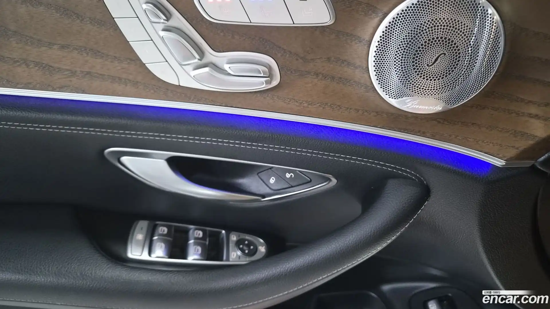 E-Class Mercedes-Benz 2020.4-OPTION-019