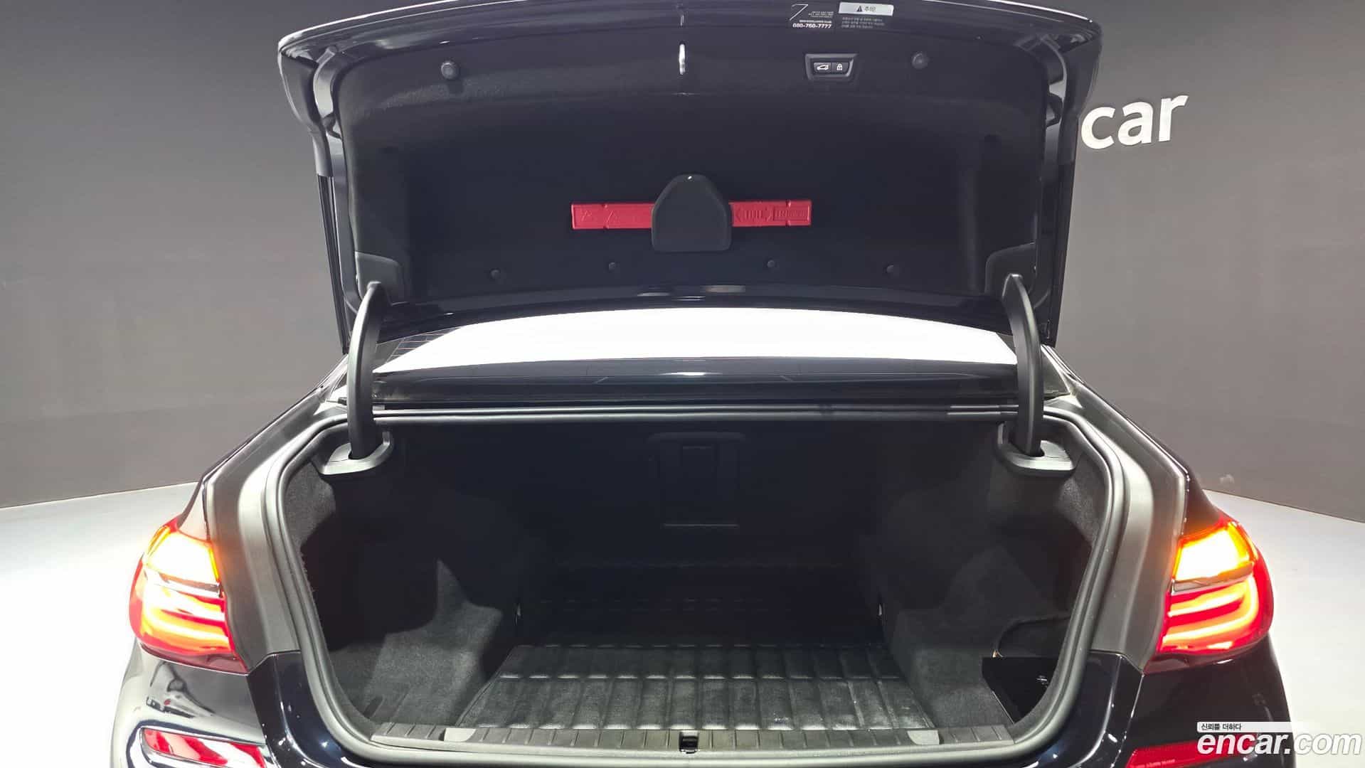 7-Series BMW 2018.1-OPTION-021