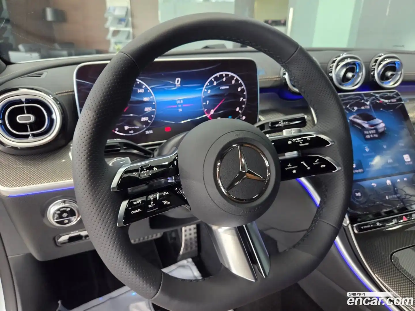 CLE-Class Mercedes-Benz 2025.11-OPTION-016