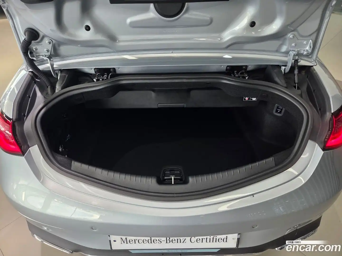 CLE-Class Mercedes-Benz 2025.11-OPTION-021