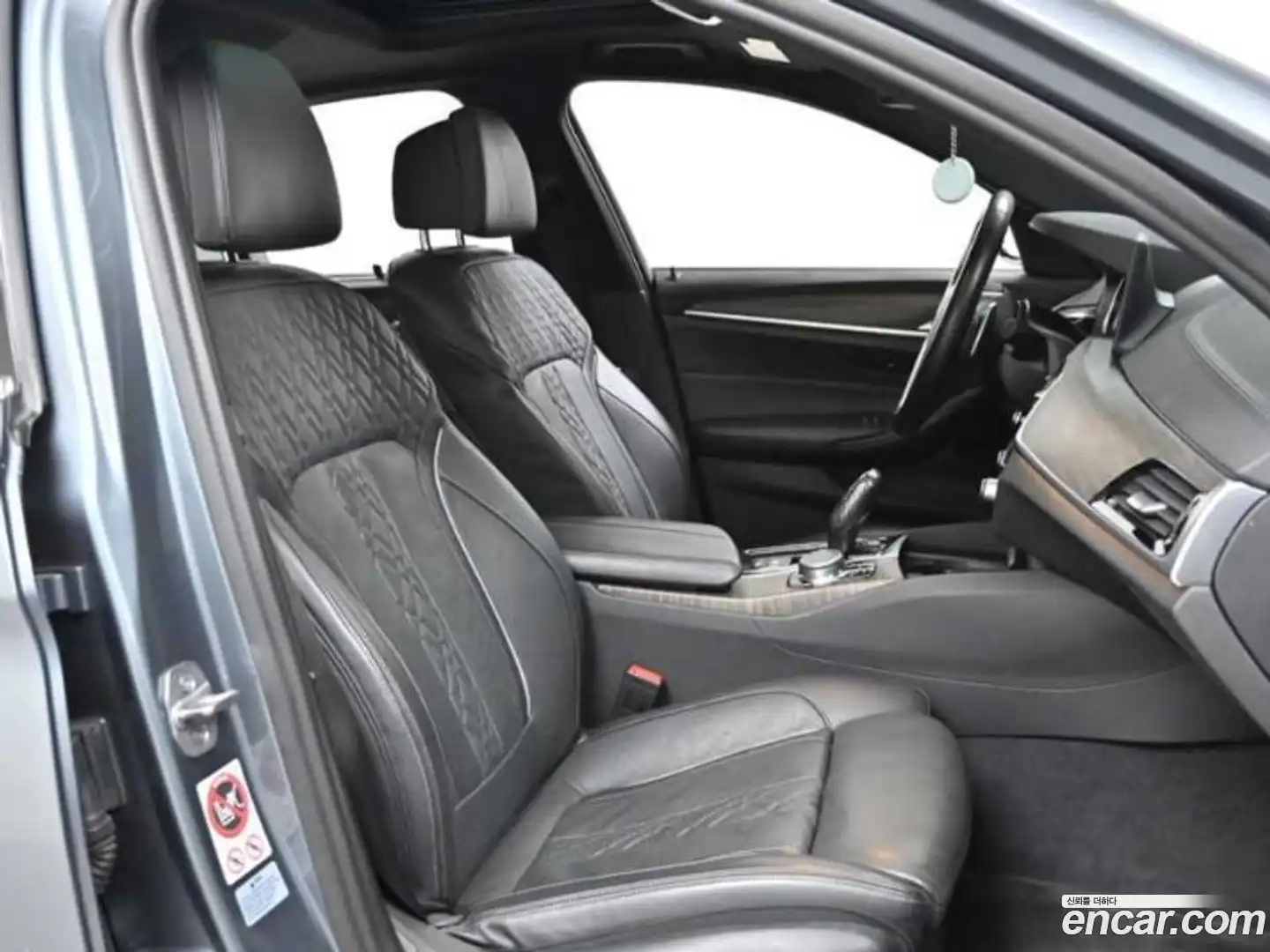 5-Series BMW 2017.11-INNER-010