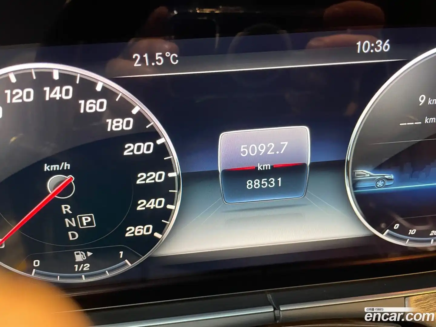 E-Class Mercedes-Benz 2018.10-OUTER-005