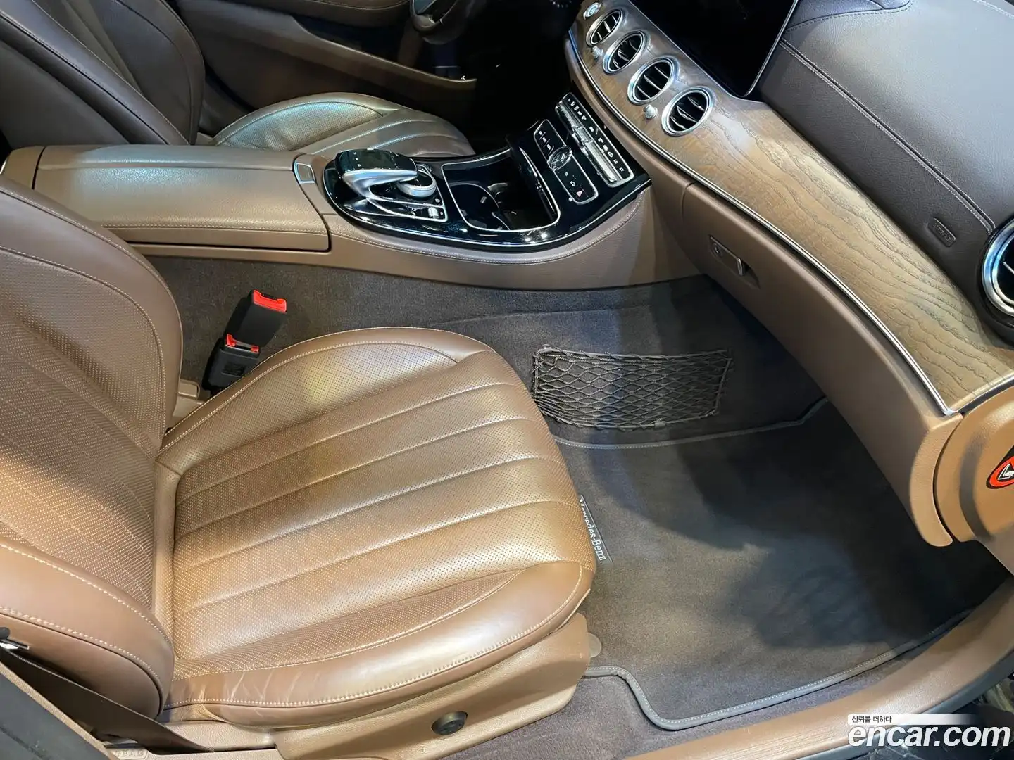 E-Class Mercedes-Benz 2018.10-OUTER-006