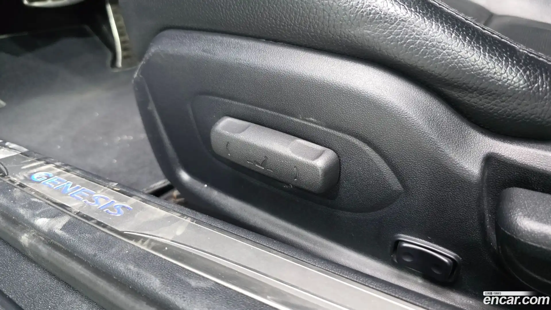 Genesis Hyundai 2014.3-OPTION-021