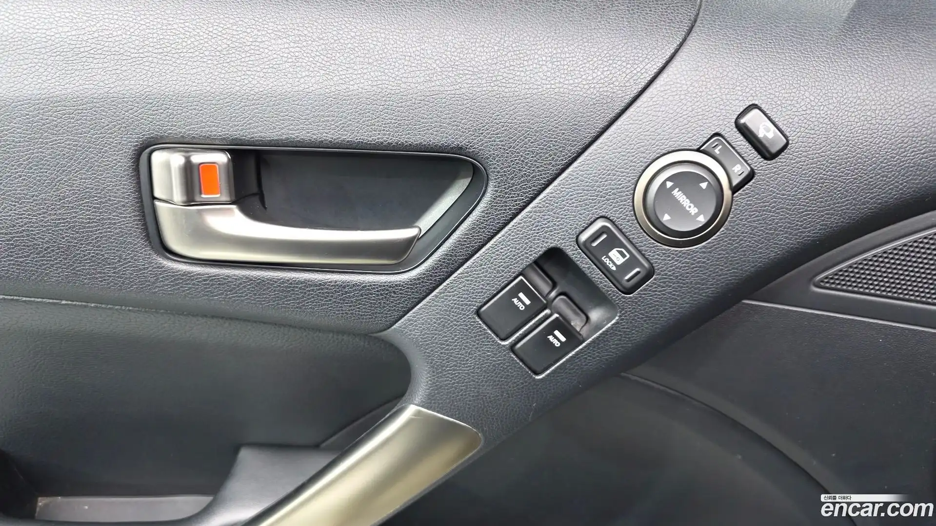Genesis Hyundai 2014.3-OPTION-024