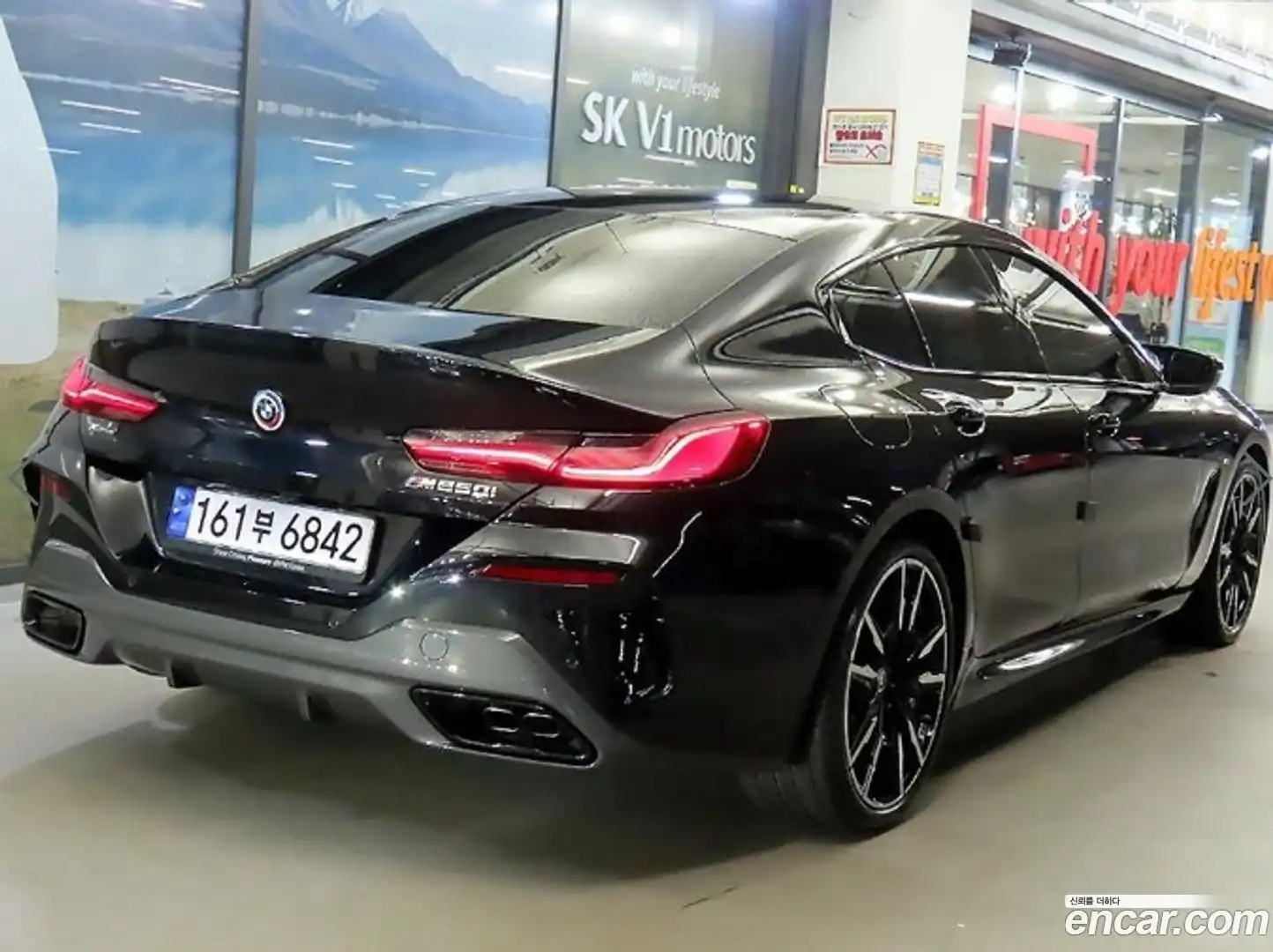 8-Series BMW 2023.9-OUTER-004