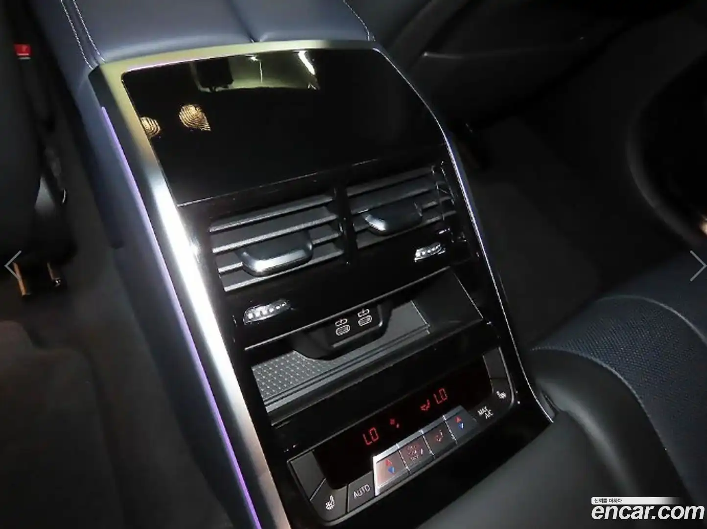 8-Series BMW 2023.9-OPTION-019