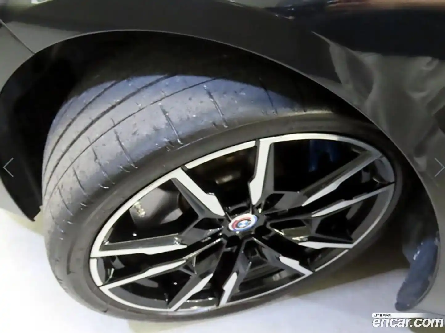 8-Series BMW 2023.9-OPTION-024