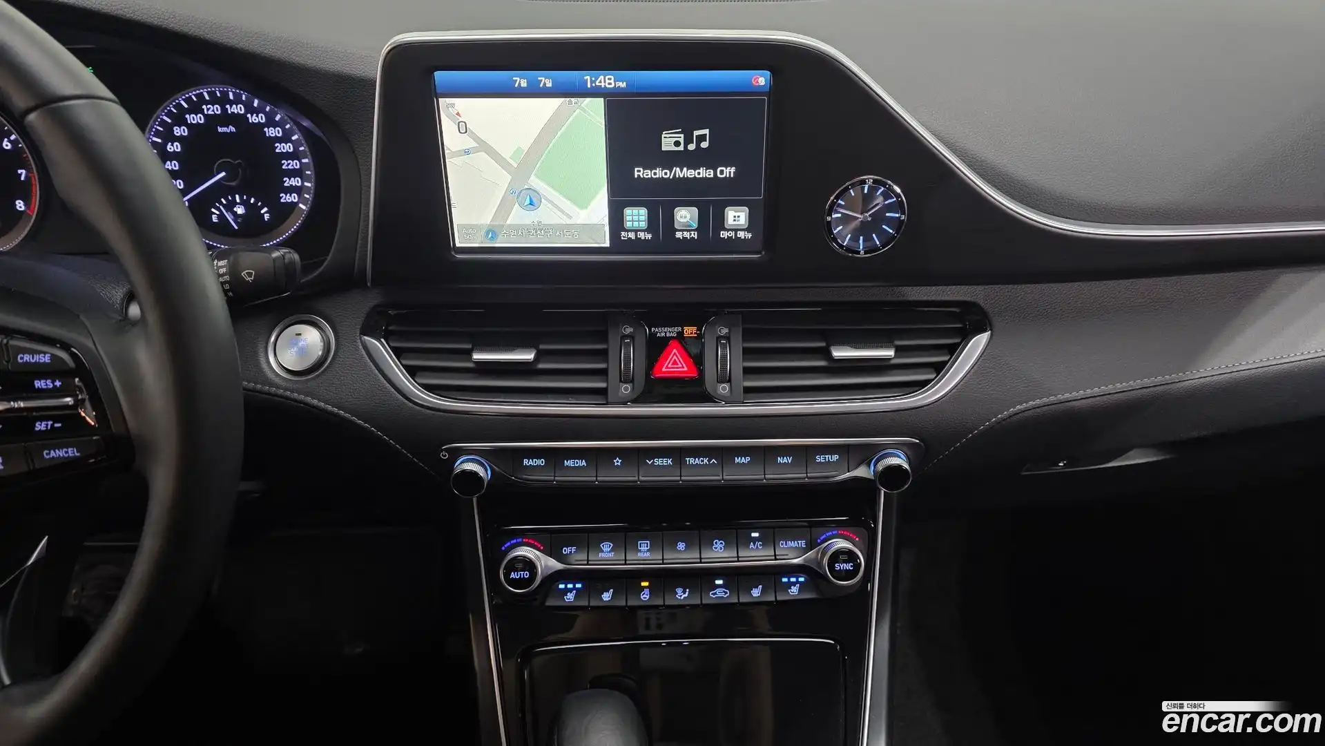 Grandeur Hyundai 2018.10-OPTION-019