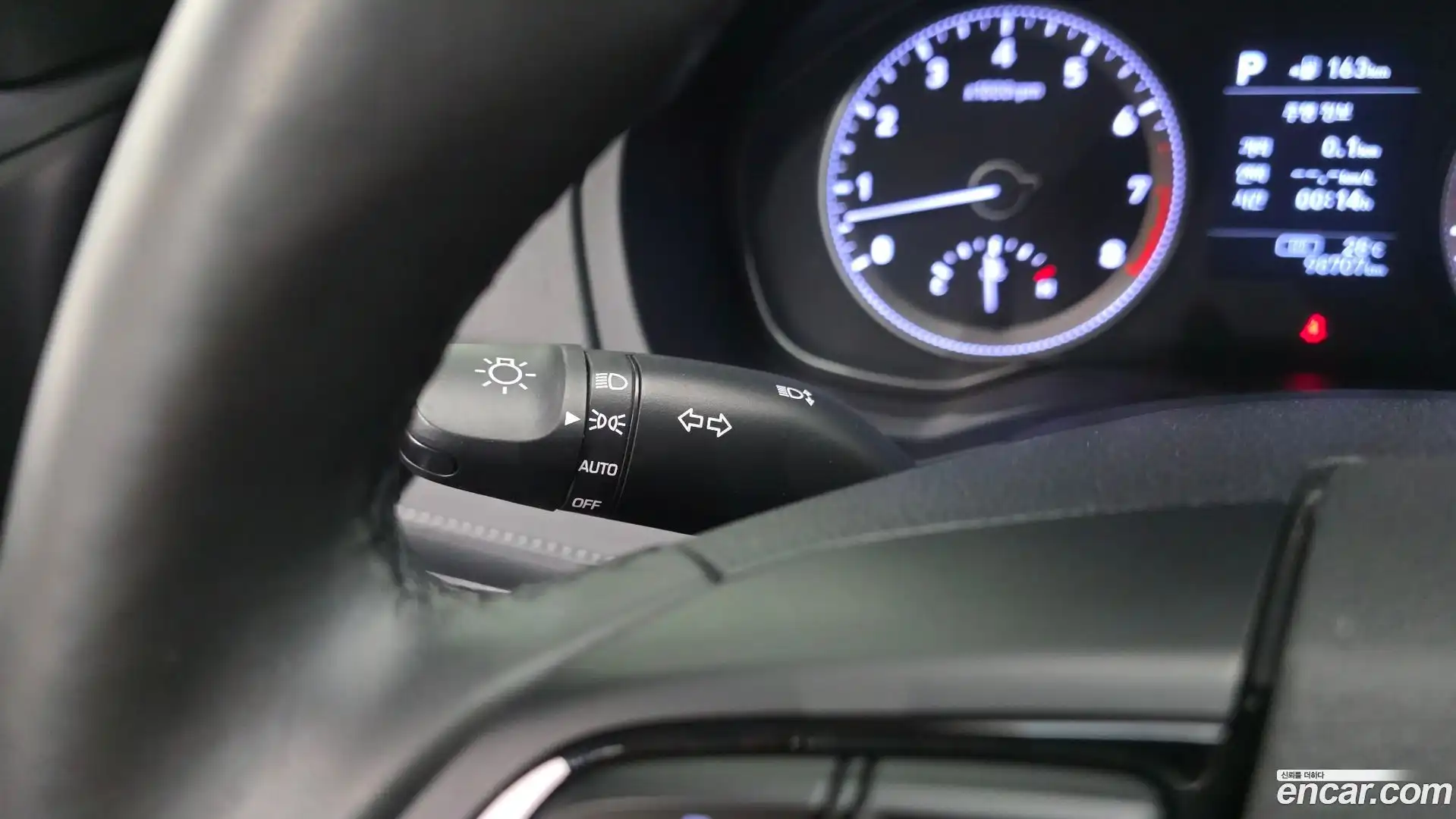 Grandeur Hyundai 2018.10-OPTION-046