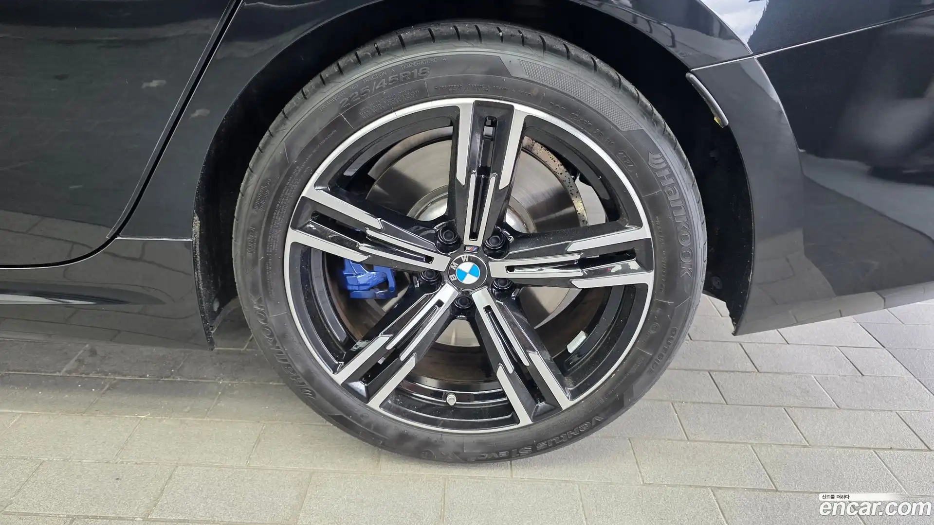 3-Series BMW 2025.2-OUTER-031