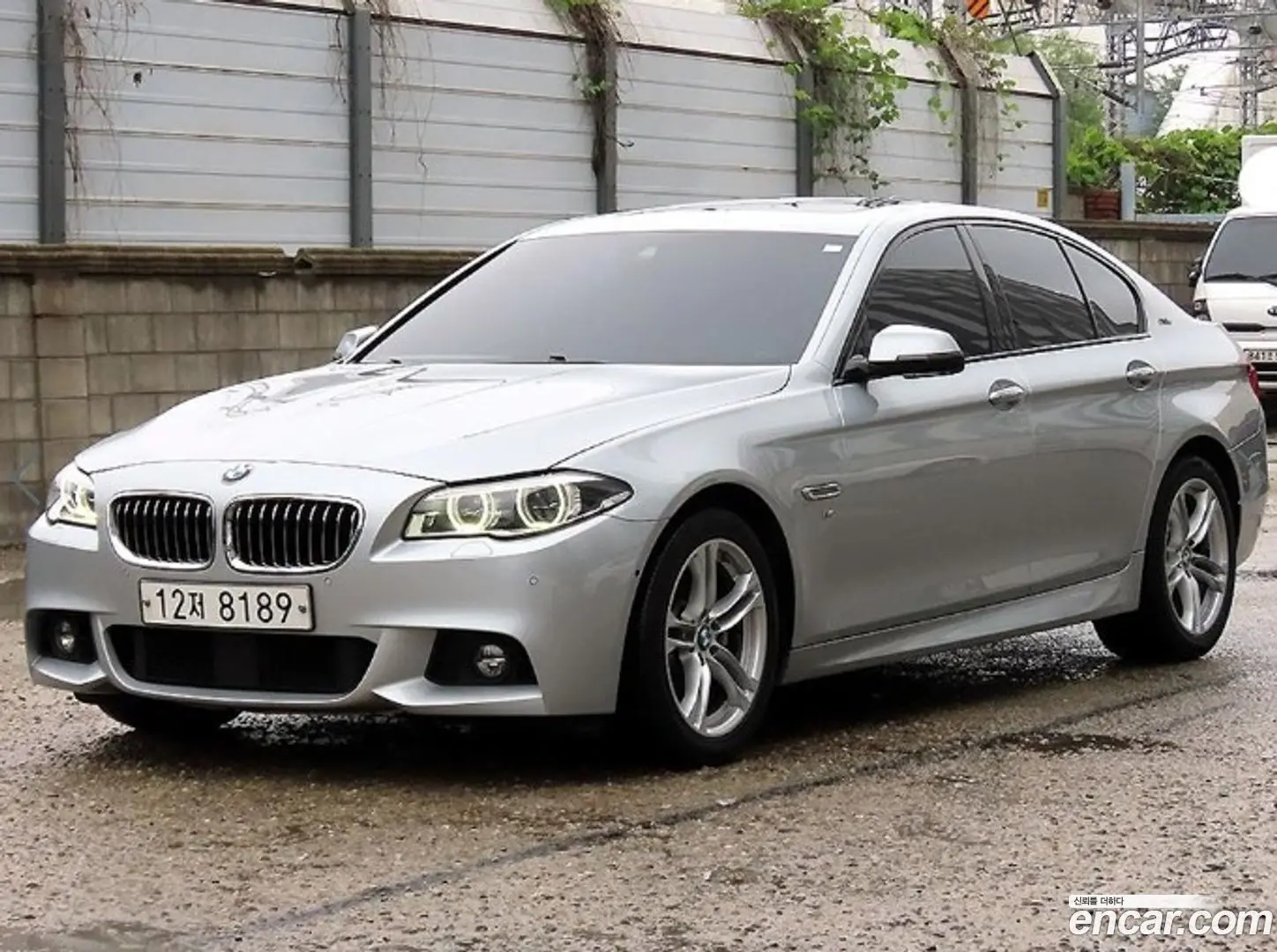 Main__Slider__Photo:5-Series BMW 2016.11-0