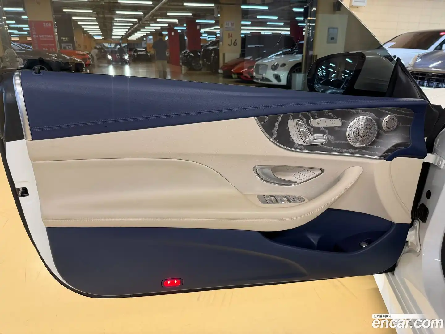E-Class Mercedes-Benz 2021.8-OPTION-018
