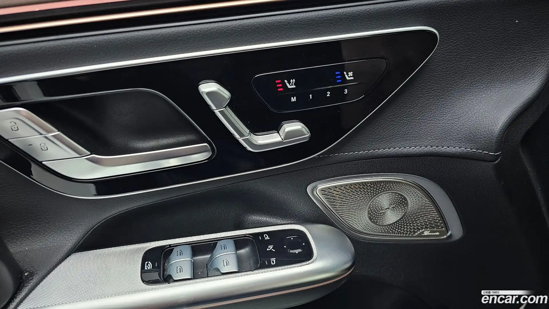 EQE Mercedes-Benz 2023.6-OPTION-021