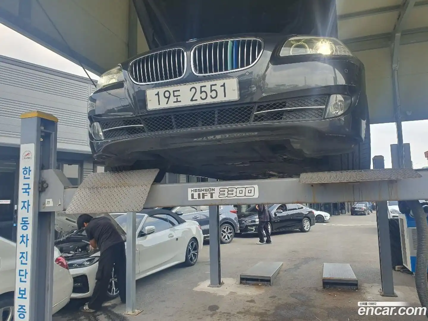 5-Series BMW 2013.1-OUTER-001