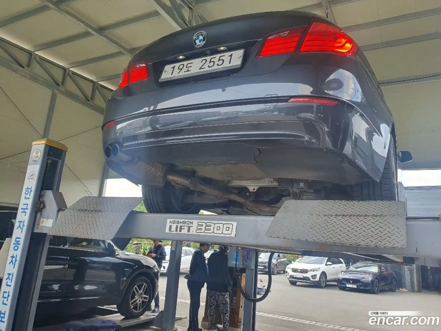5-Series BMW 2013.1-OUTER-002