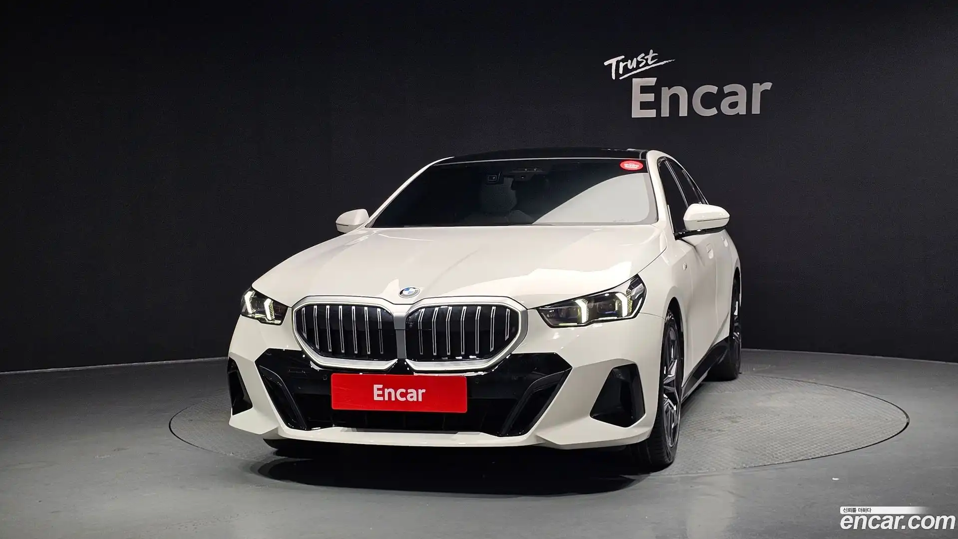 5-Series BMW 2024.1-OUTER-003