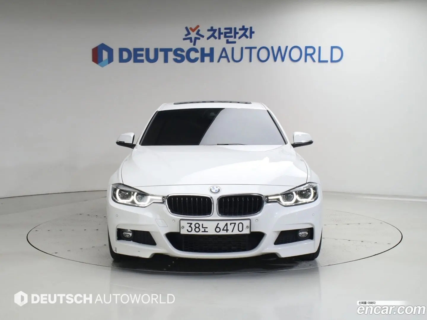 Main__Slider__Photo:3-Series BMW 2018.2-0