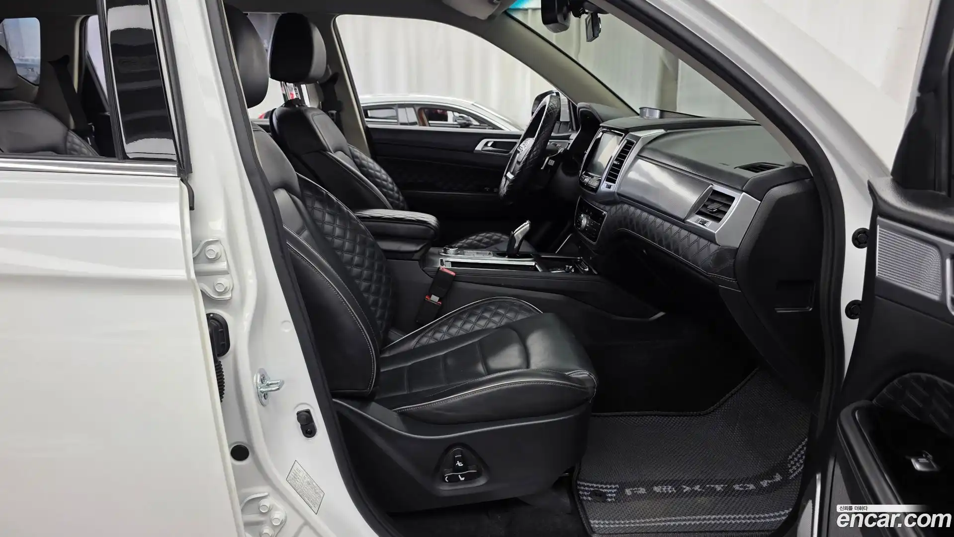 Rexton KG Mobility 2020.11-OPTION-015