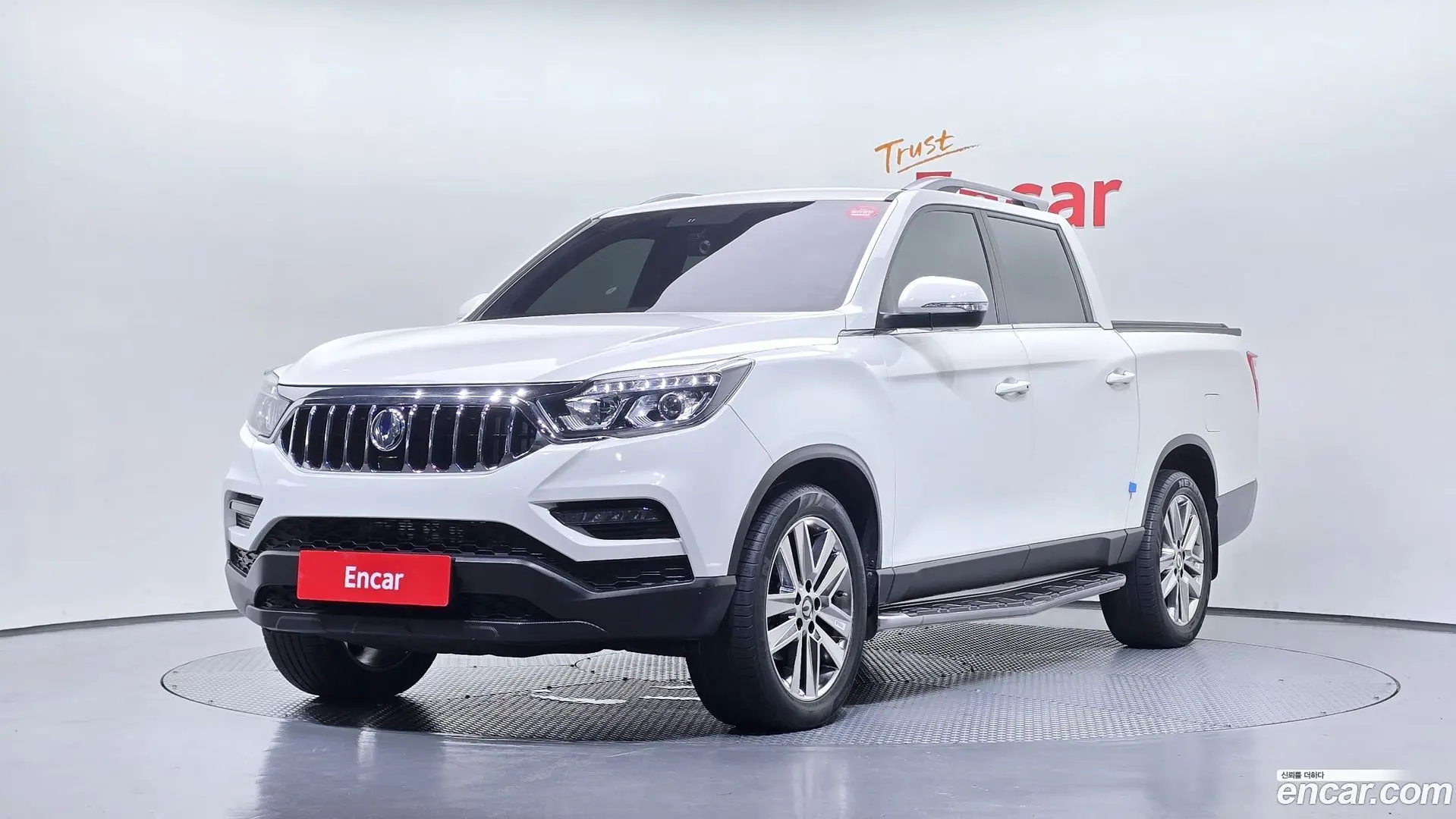Main__Slider__Photo:Rexton KG Mobility 2019.11-0