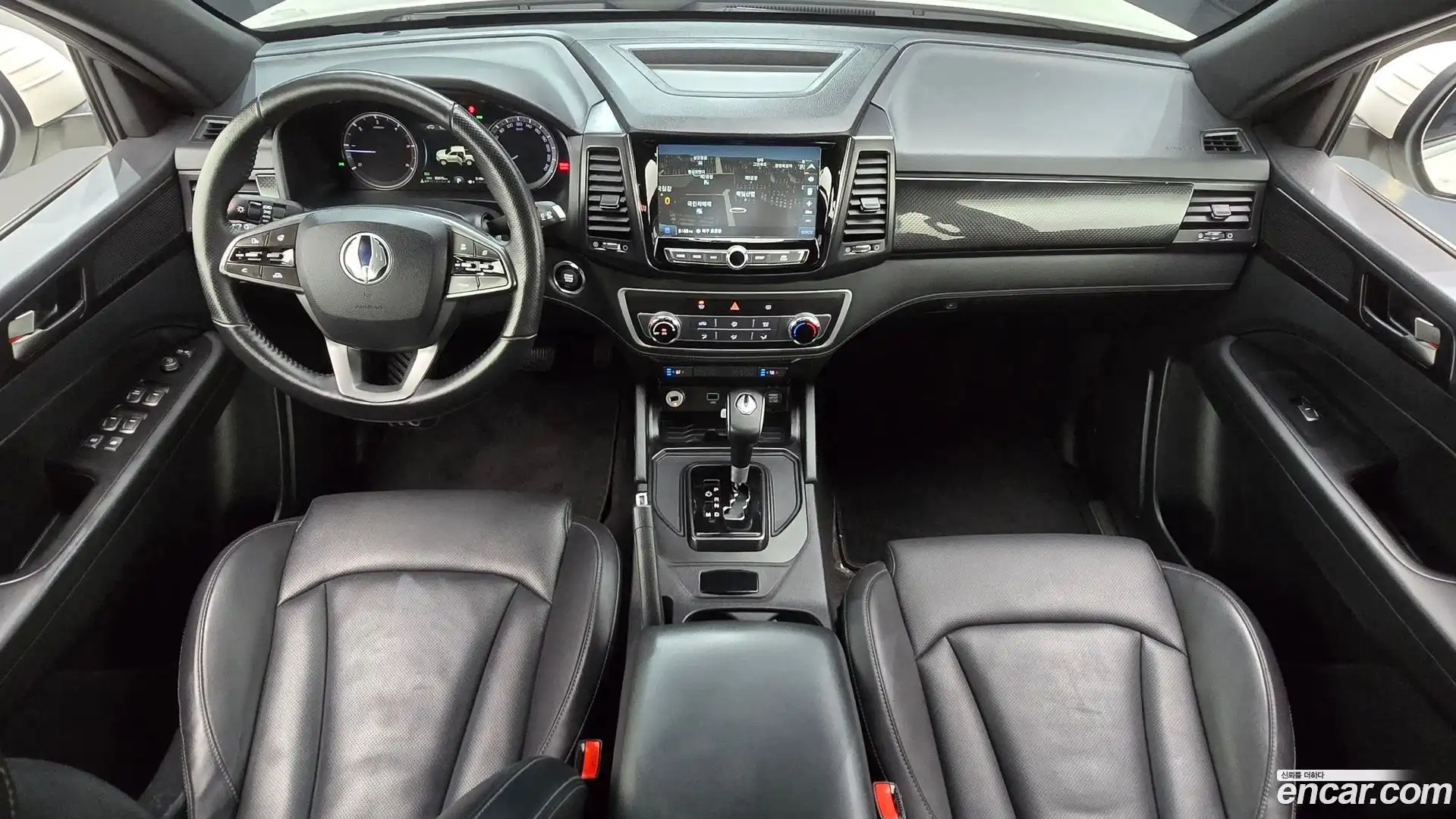 Rexton KG Mobility 2019.11-INNER-007
