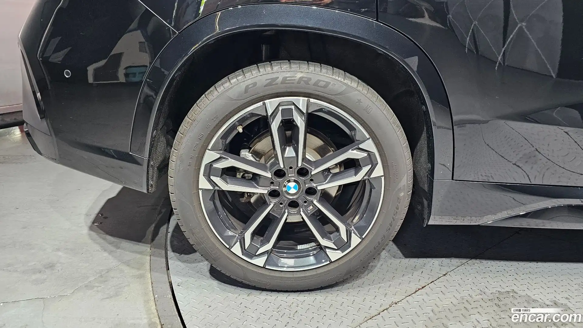 X1 BMW 2025.9-OUTER-005