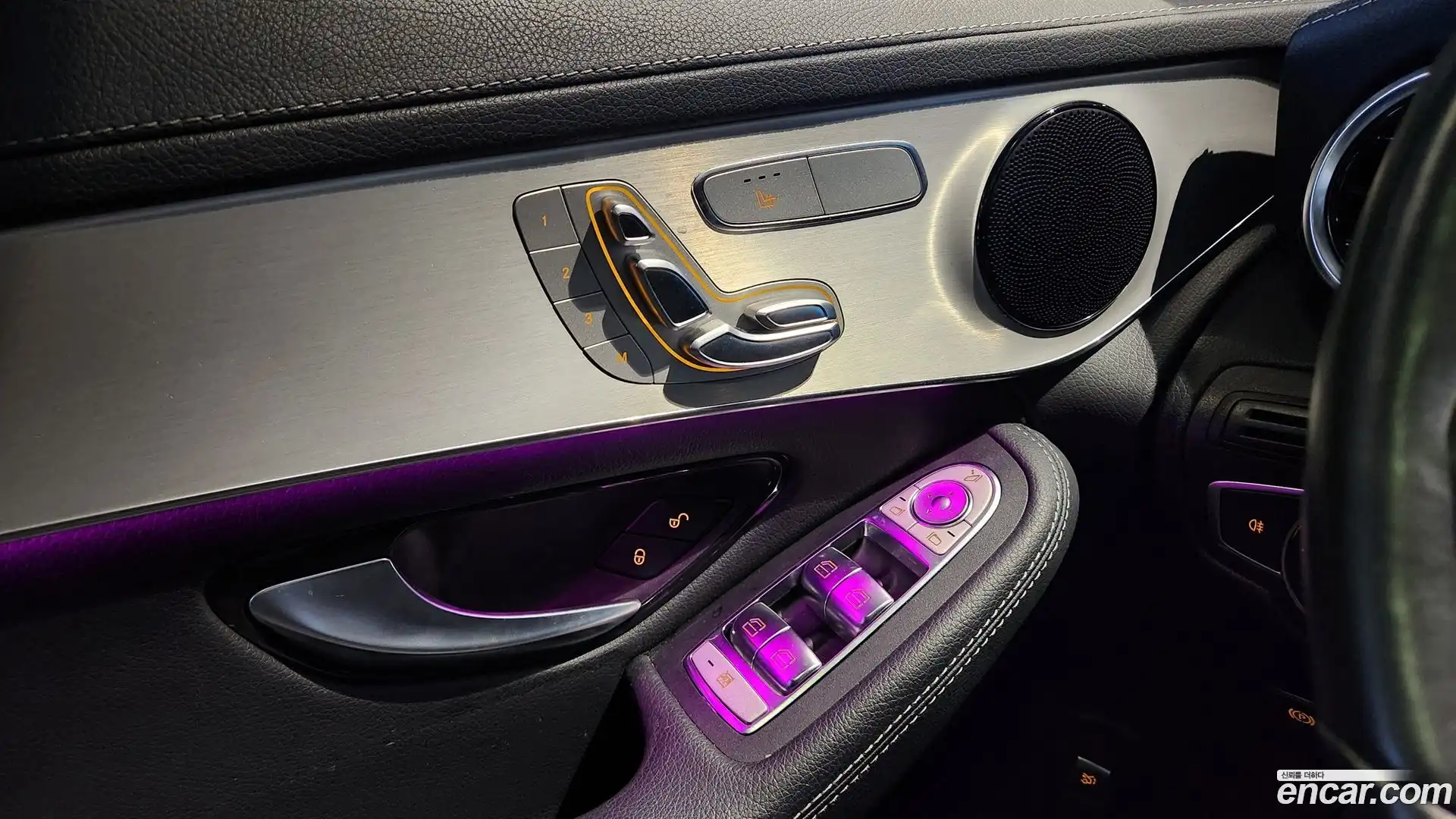 GLC-Class Mercedes-Benz 2020.9-OPTION-019