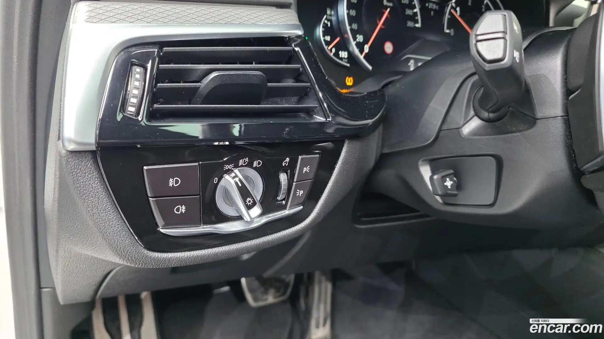 5-Series BMW 2017.9-OPTION-045