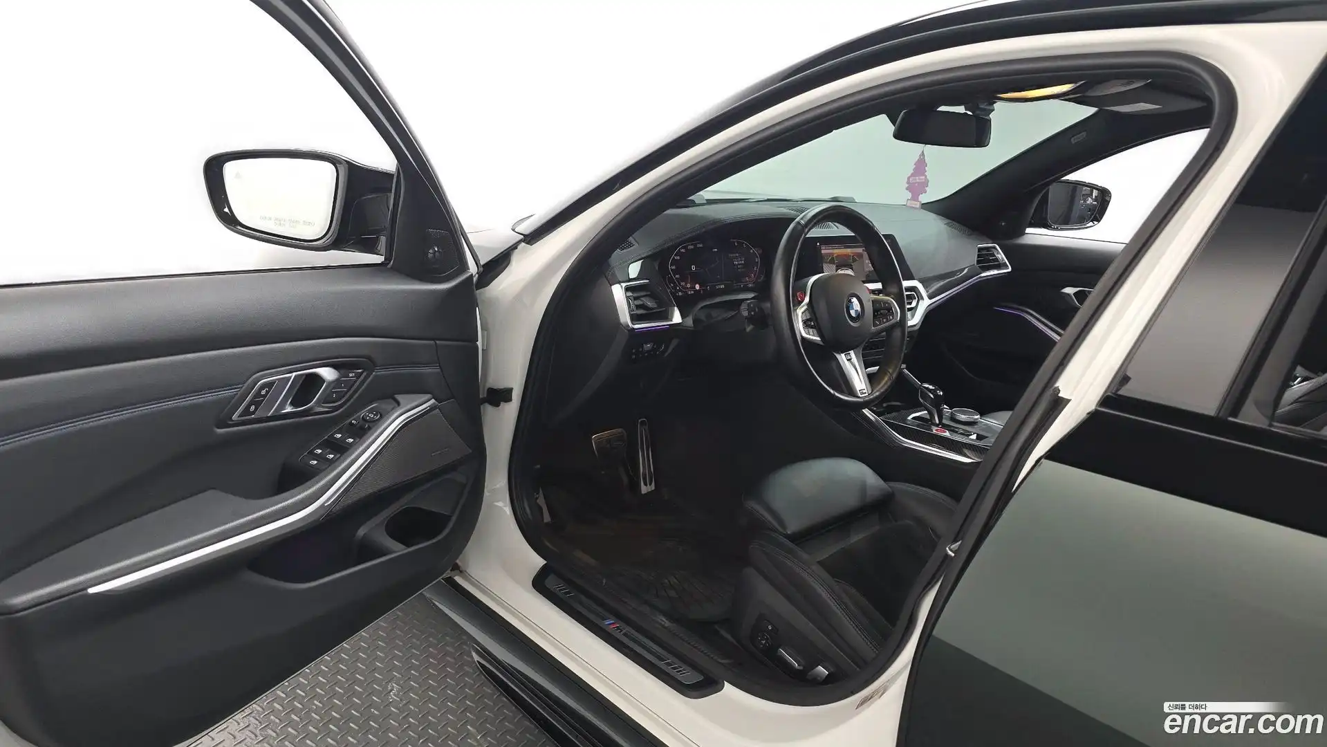 3-Series BMW 2020.3-INNER-010