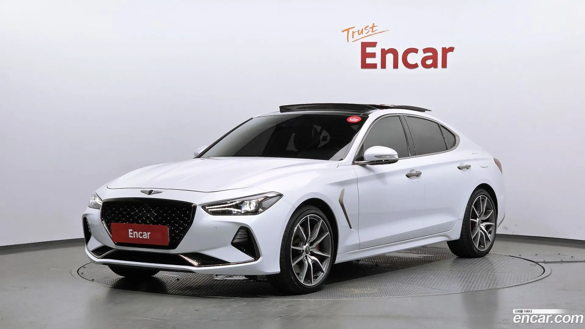 Main__Slider__Photo:G70 Genesis 2019.2-0