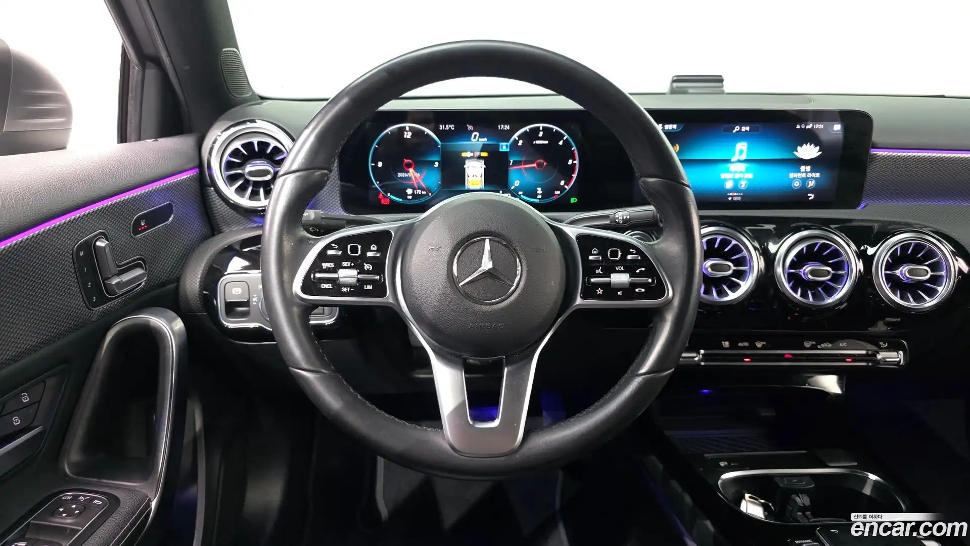 A-Class Mercedes-Benz 2021.7-OPTION-016