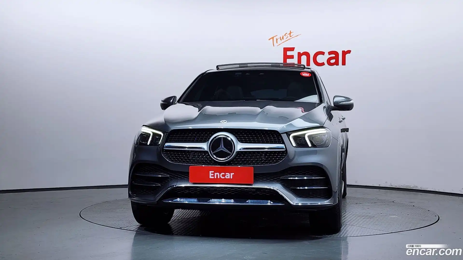 GLE-Class Mercedes-Benz 2021.11-OUTER-003