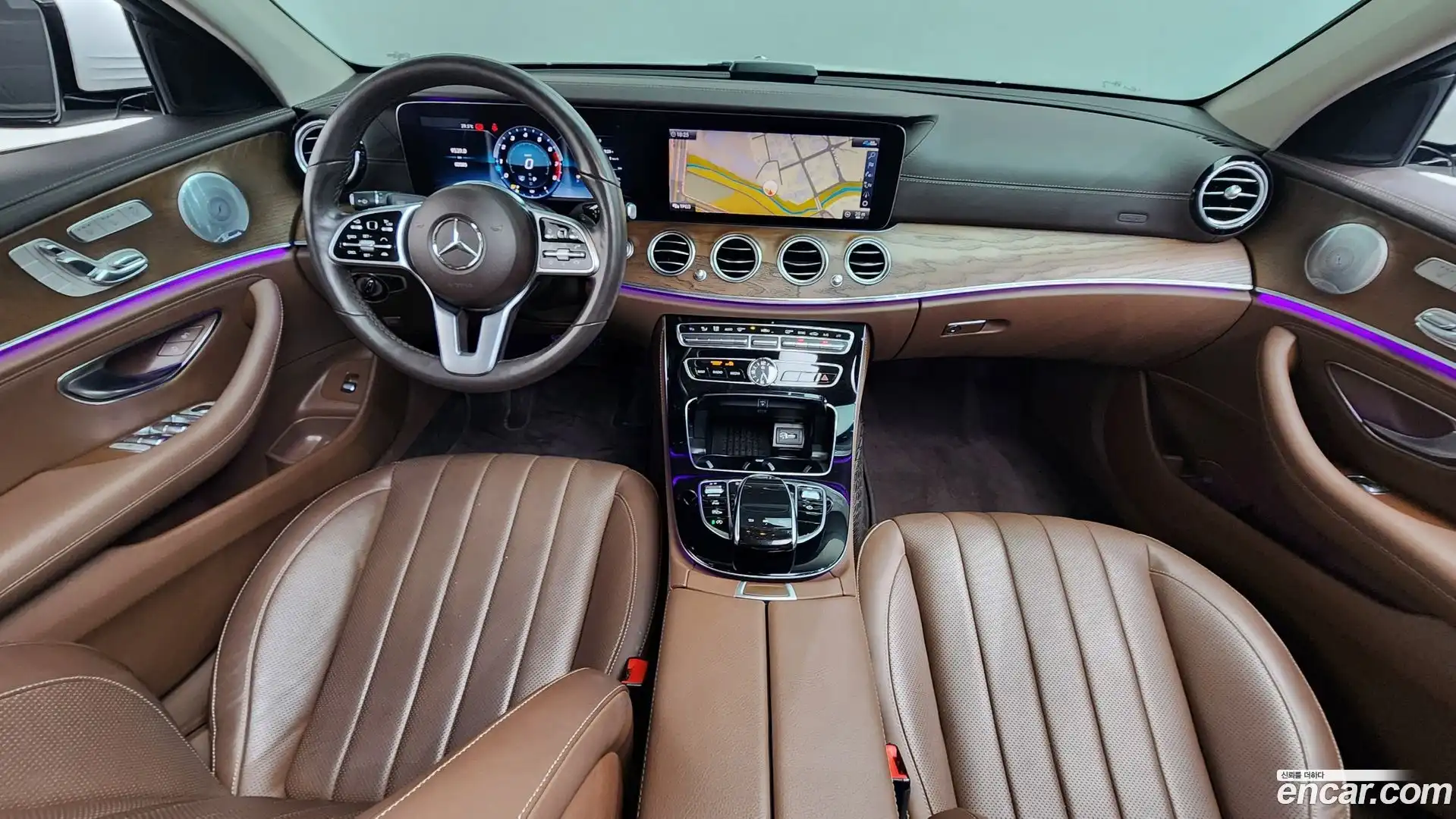 E-Class Mercedes-Benz 2020.1-INNER-007