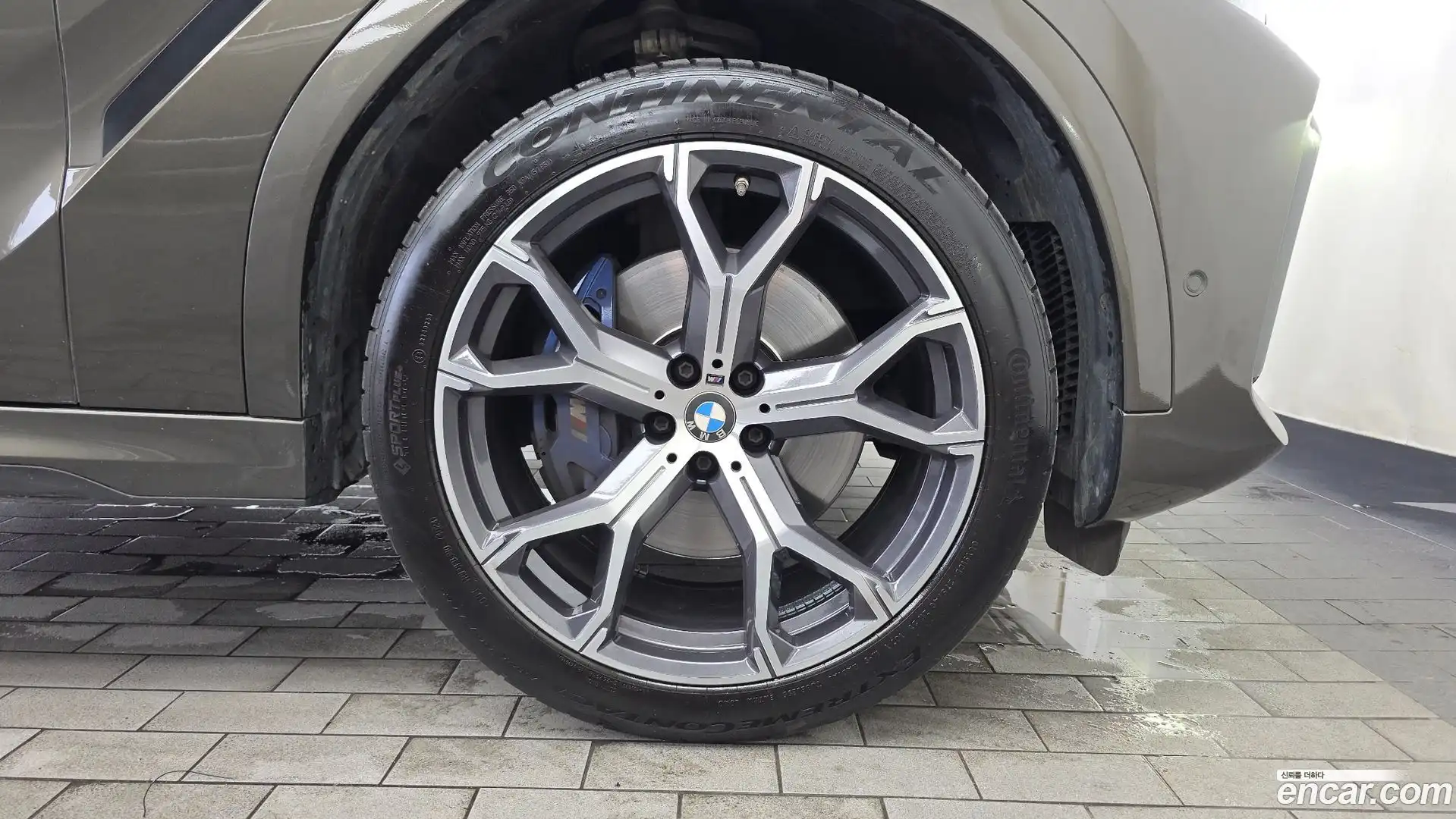 X6 BMW 2021.1-OUTER-031