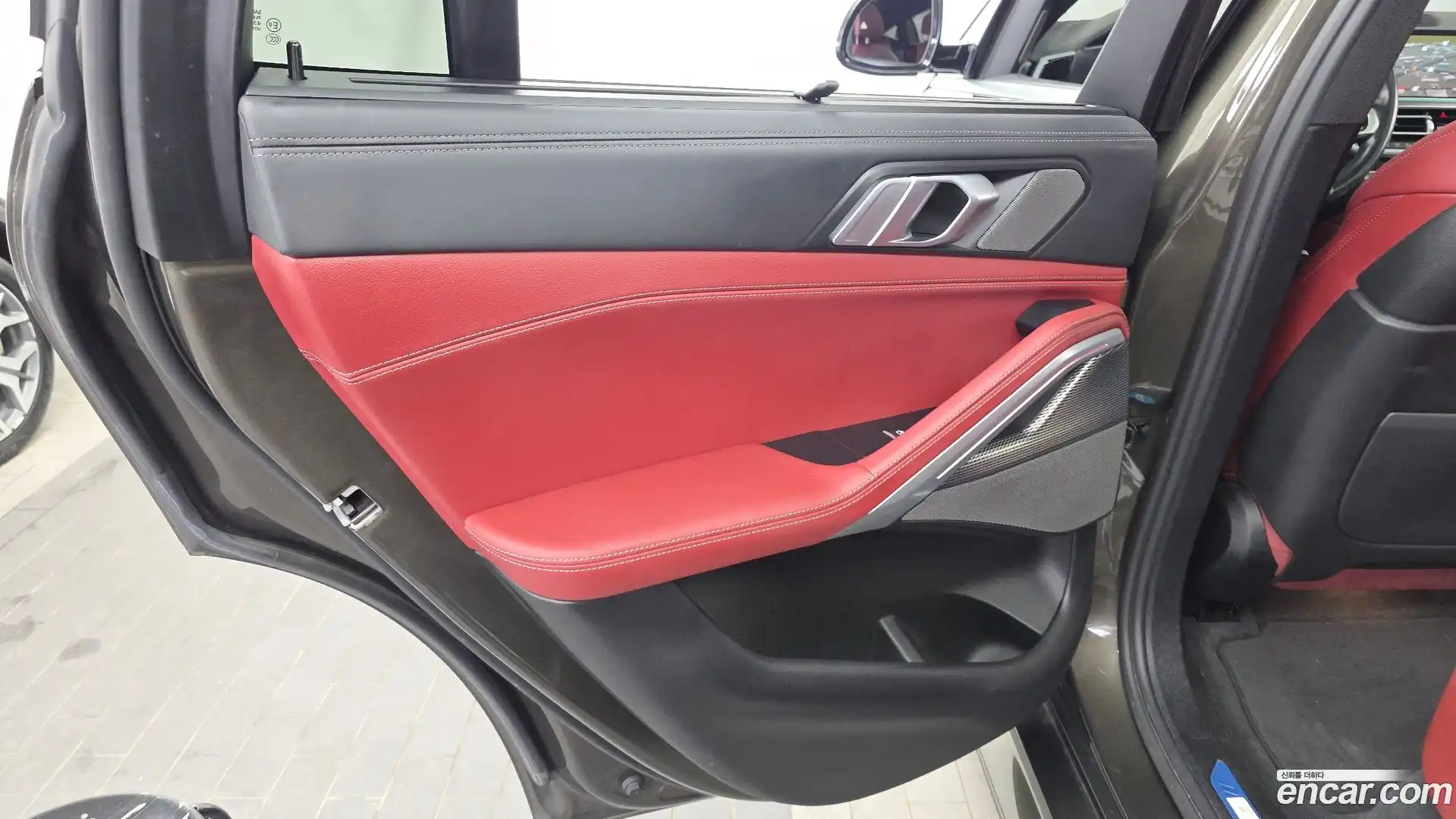 X6 BMW 2021.1-INNER-035